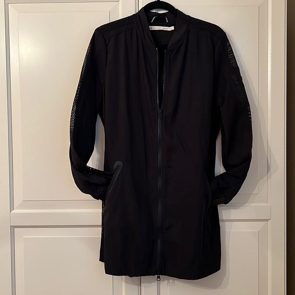 BLANC NOIR jacket size L . Fabric material with Mesh along the sleeve and lining
